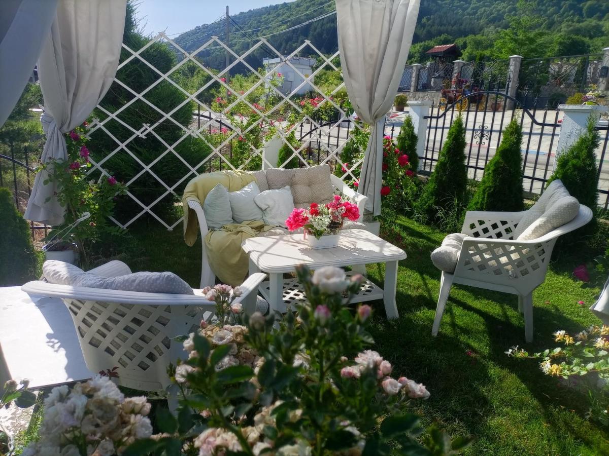 Apartamento Белият Кът Sapareva Banya Exterior foto